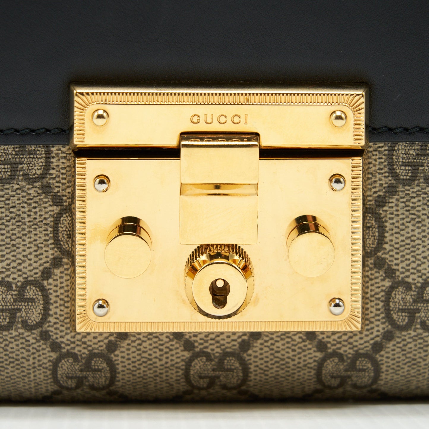 Gucci Small Padlock Shoulder Bag GG Supreme Canvas / Black