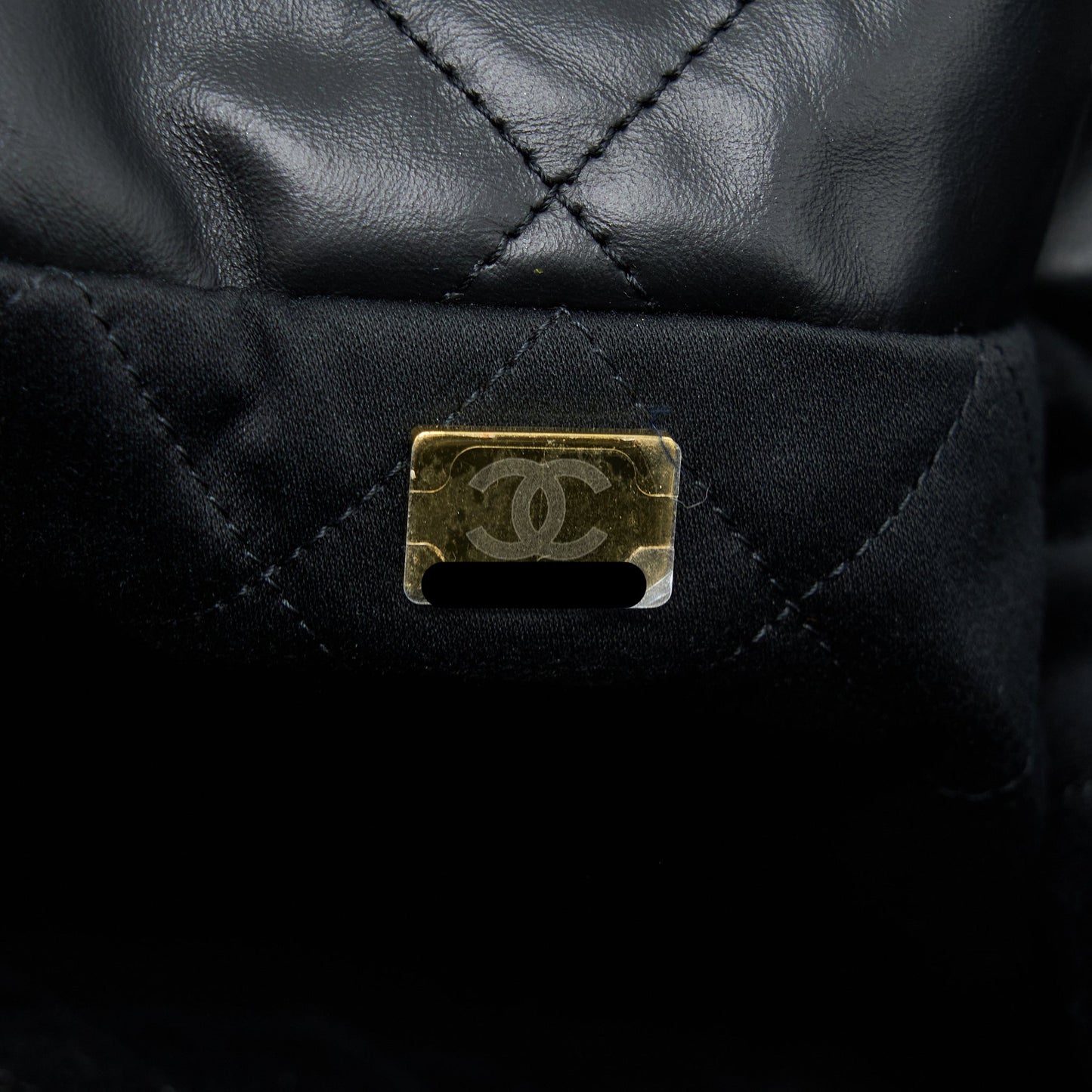 Chanel Medium 22 Bag White Letter Shiny Calfskin Black (Microchip)