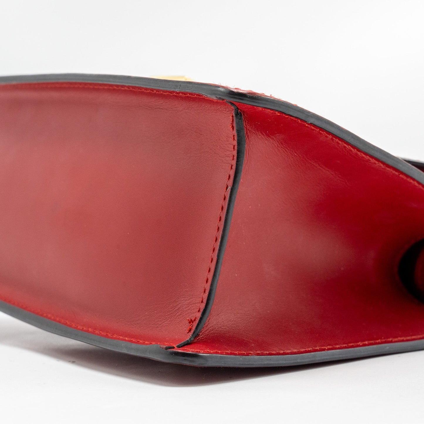 Gucci Top Handle Mini Sylvie calfskin red