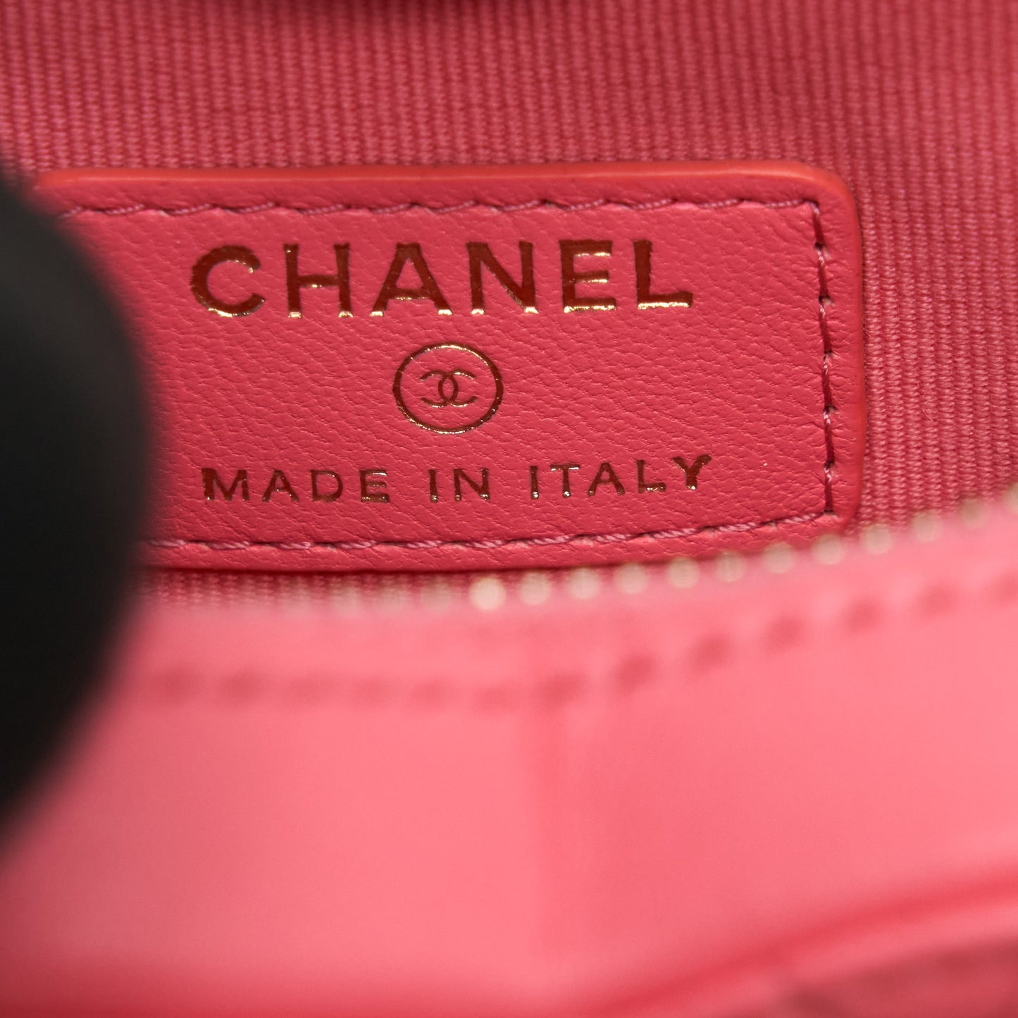 Chanel 22S Heart Belt Bag Lambskin Pink L