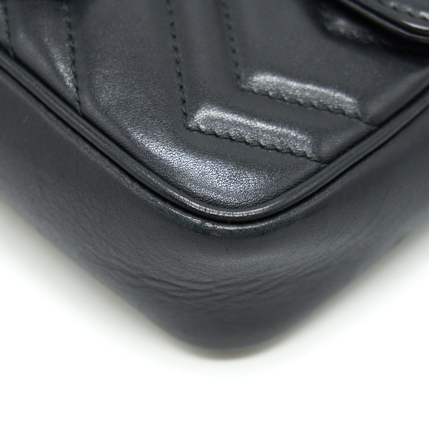 GUCCI GG MARMONT SUPER MINI LEATHER BAG BLACK