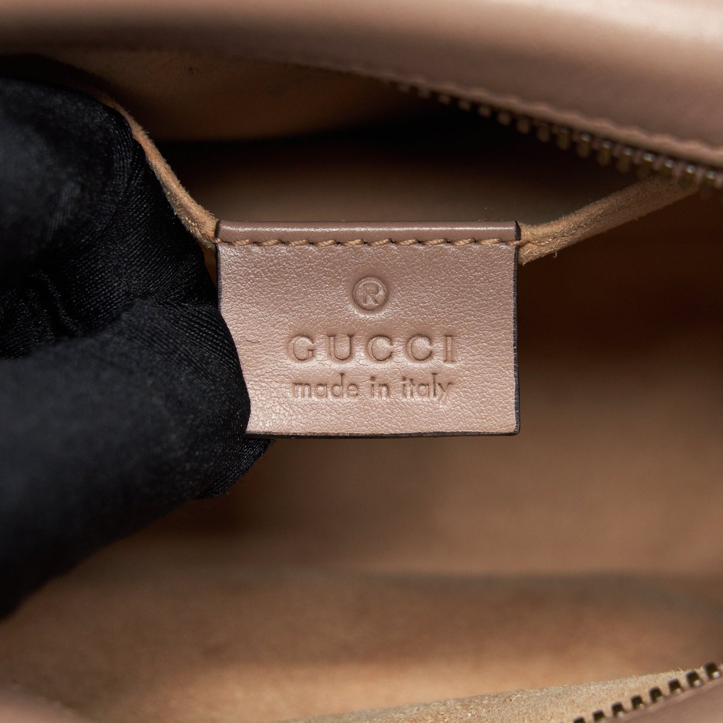 Gucci GG Marmont Small Matelasse Camera Bag Beige