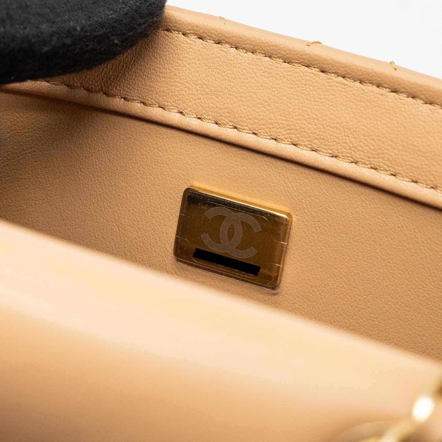 Chanel 23K Pearl Crush mini square Flap bag lambskin beige (Microchip)