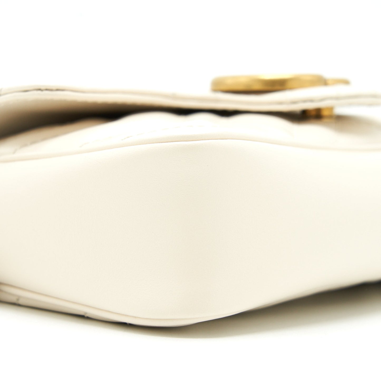 Gucci GG marmont super mini Bag White