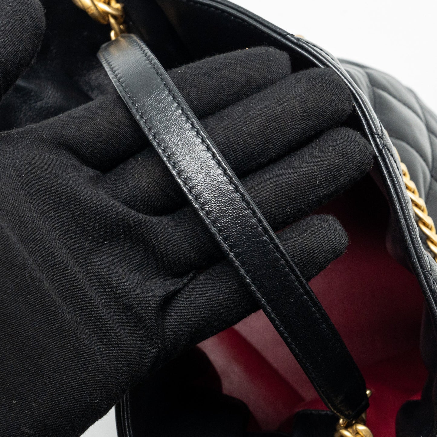 Chanel 22p Drawstring Bucket Bag Lambskin Black (Microchip)