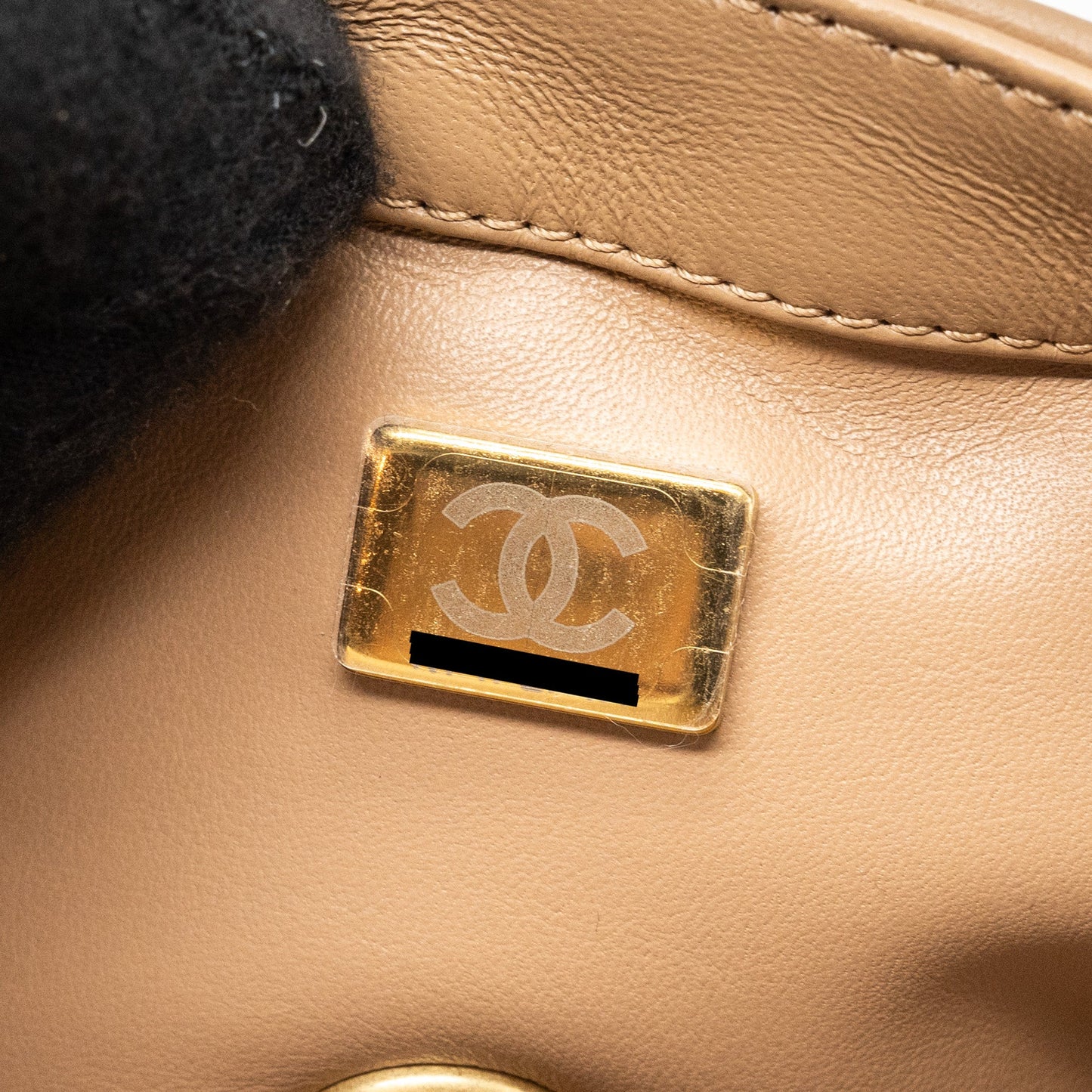 Chanel 22B pearl crush mini rectangular flap bag lambskin dark Beige (Microchip)