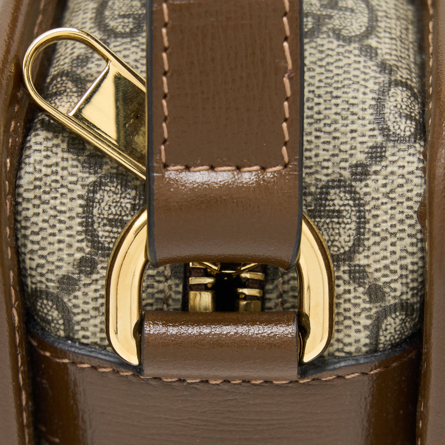 Gucci Mini Bag Interlocking G in GG Supreme Canvas