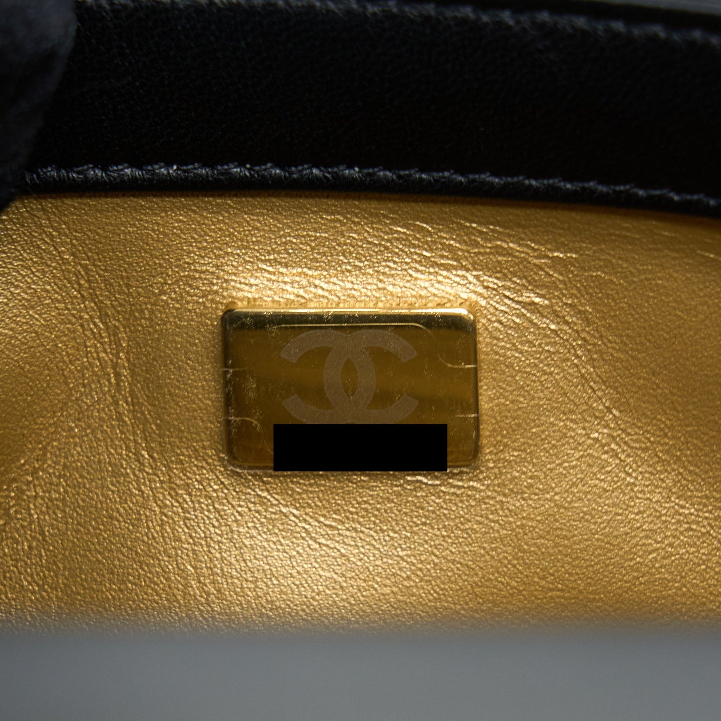Chanel Pearl Crush Mini Rectangular Lambskin Black With (Microchip)