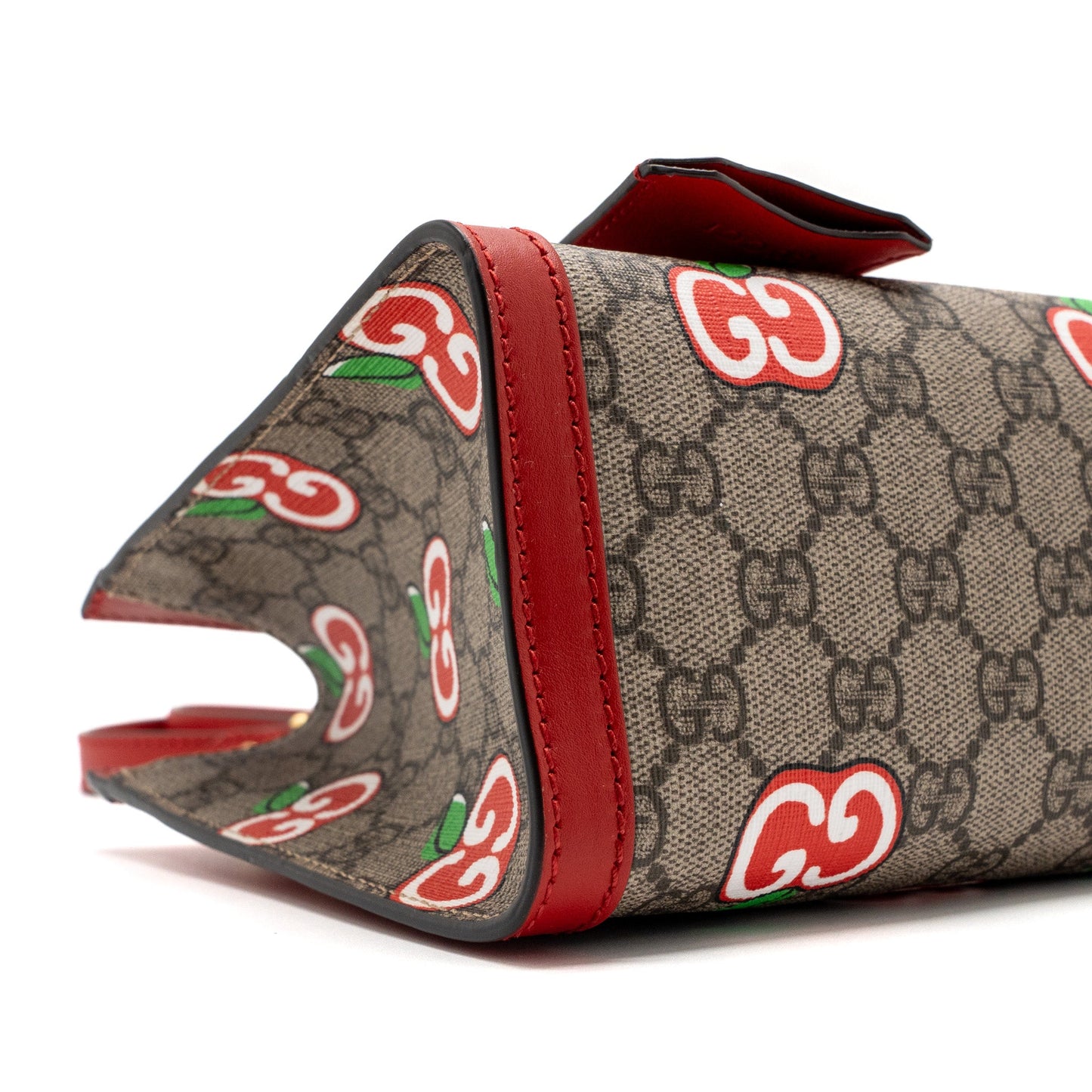 Gucci small Padlock shoulder bag GG supreme canvas red