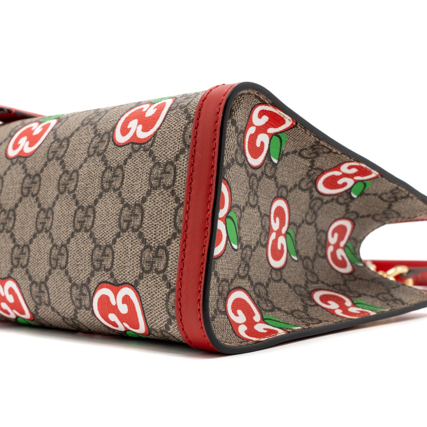 Gucci small Padlock shoulder bag GG supreme canvas red