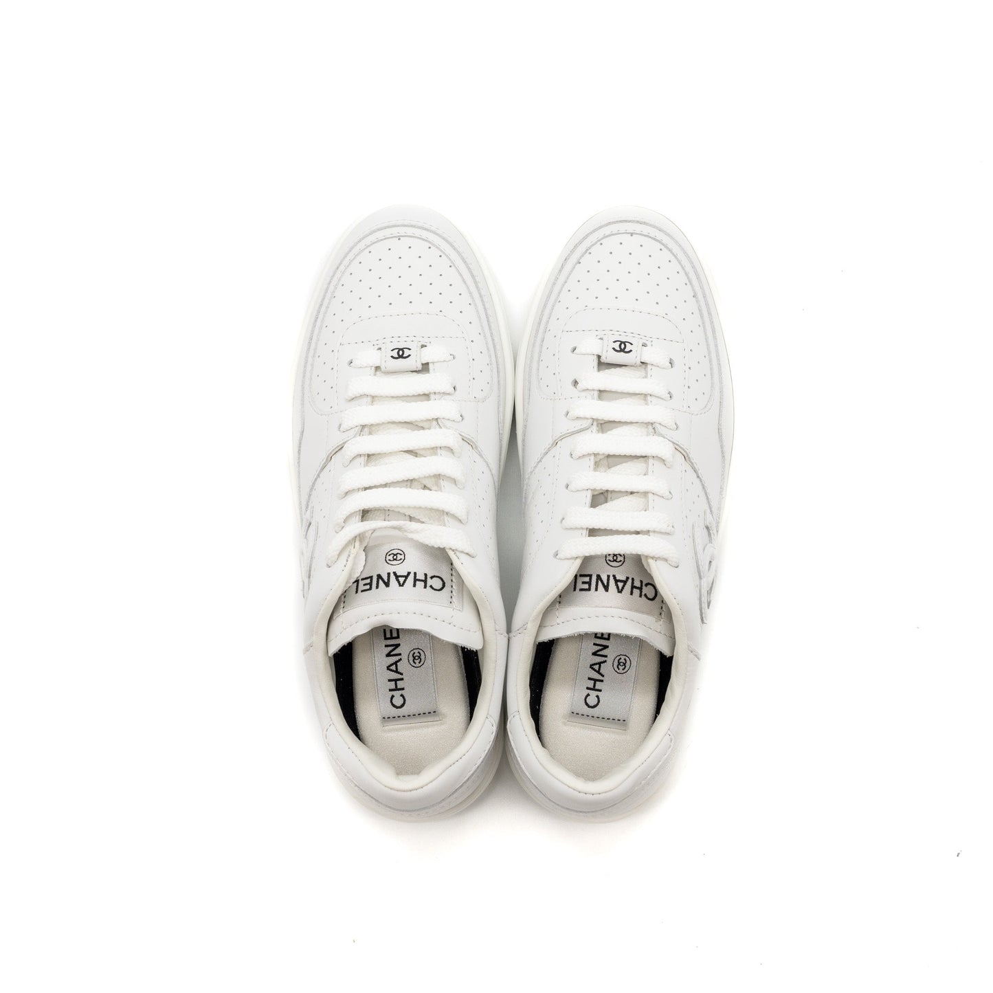 Chanel size 36 CC logo sneakers white