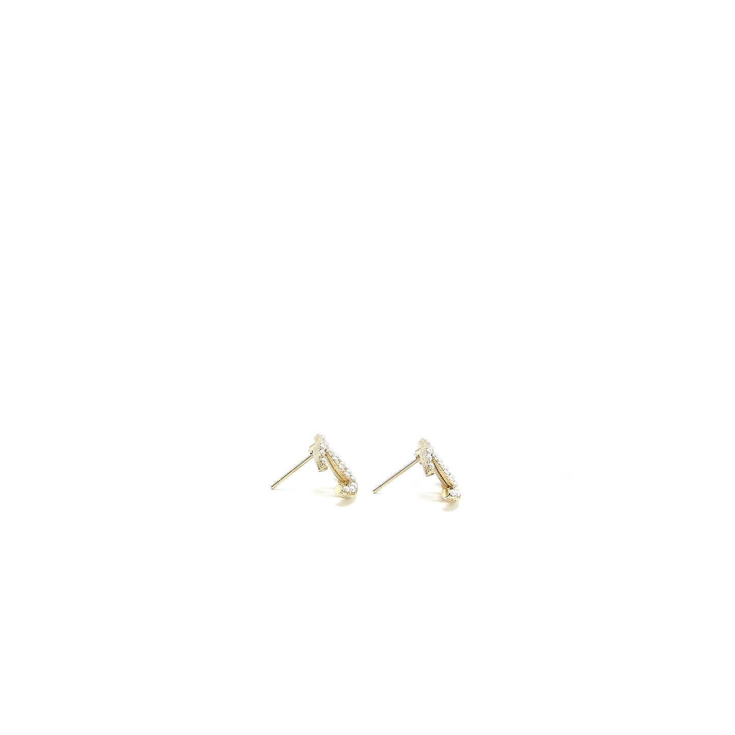 Chanel CC Logo Pearl Earrings