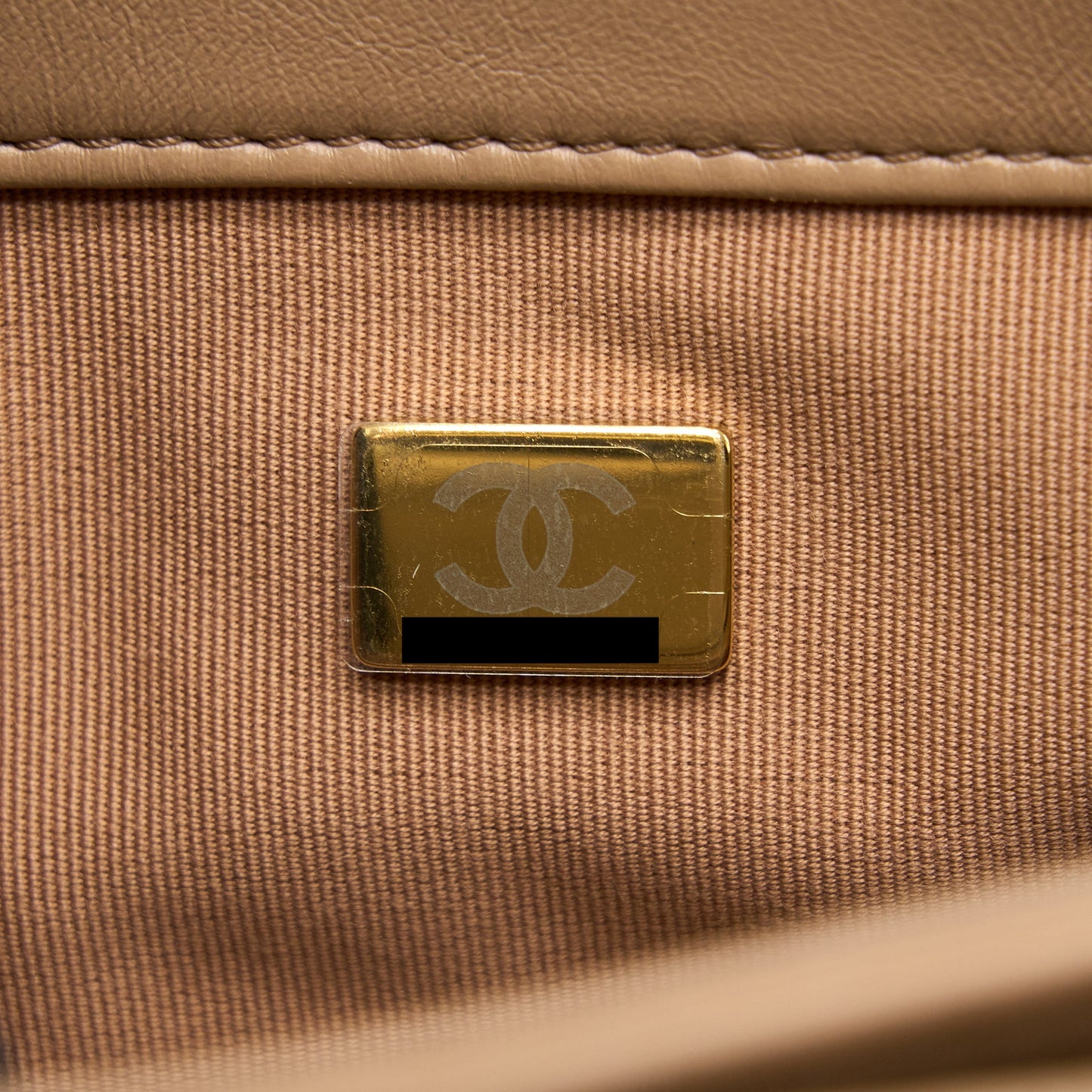 Chanel 22K Gold Pillar Adjustable Chain Flap Bag Lambskin Beige (Microchip)