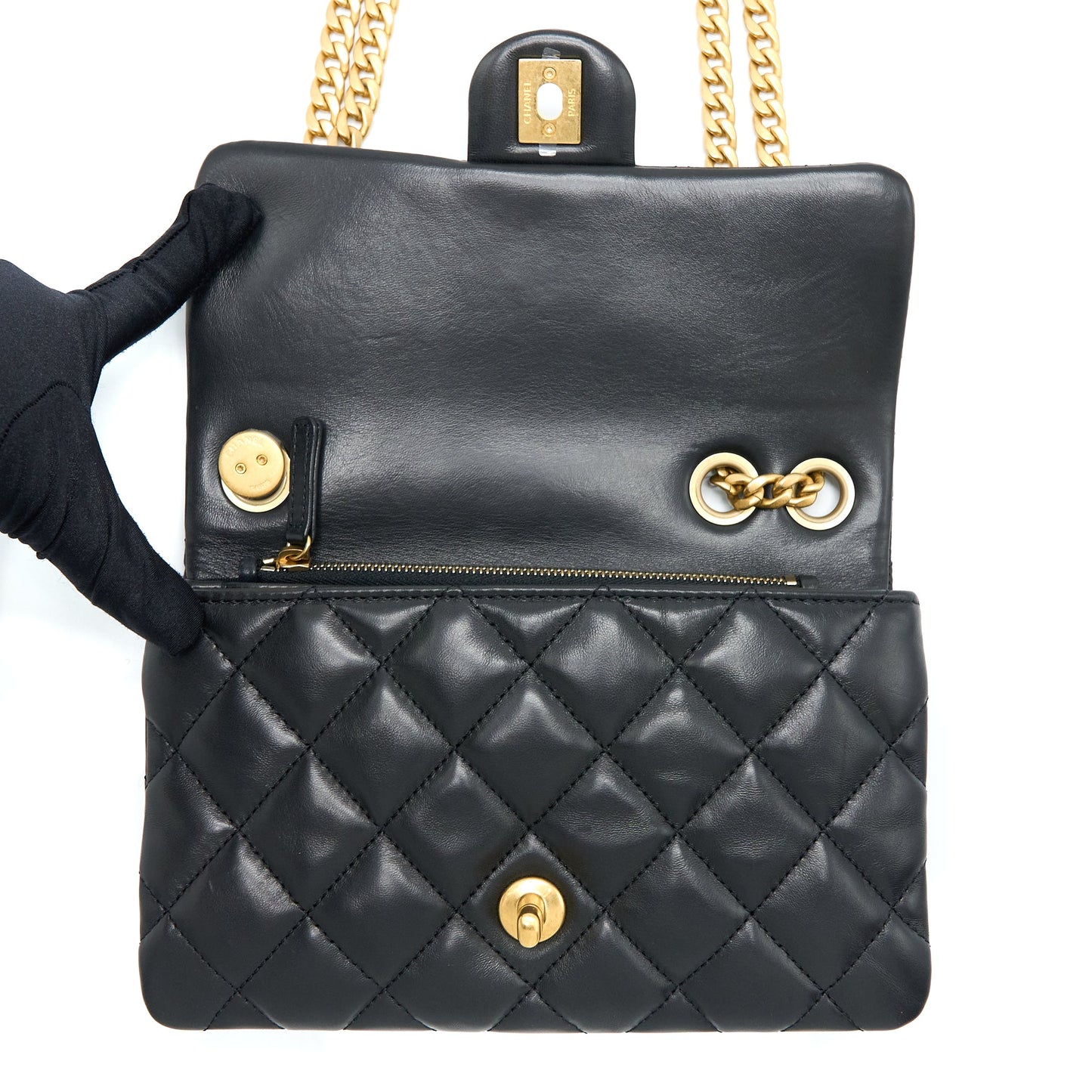 Chanel 22K Gold Pillar Adjustment Chain Flap Bag Lambskin Black (Microchip)