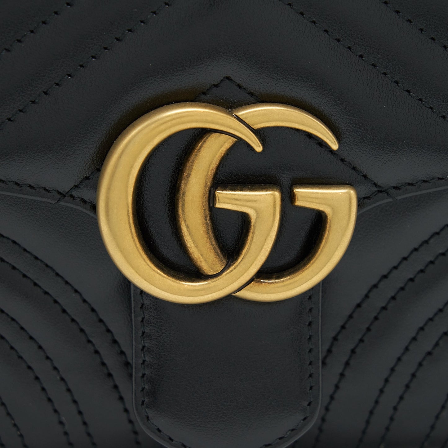 Gucci GG Marmont Mini Top Handle Bag Calfskin Black