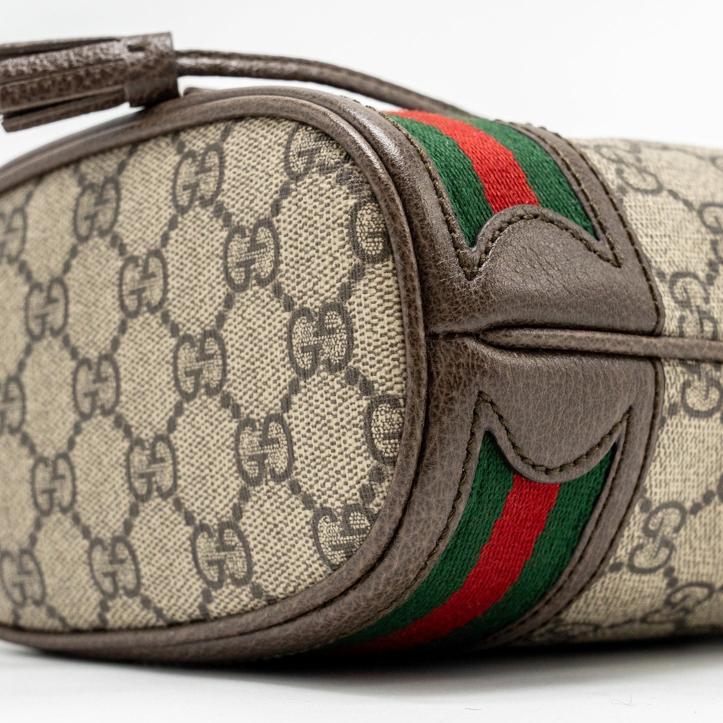 Gucci Ophidia mini Bucket Bag GG Supreme Canvas Beige / Ebony