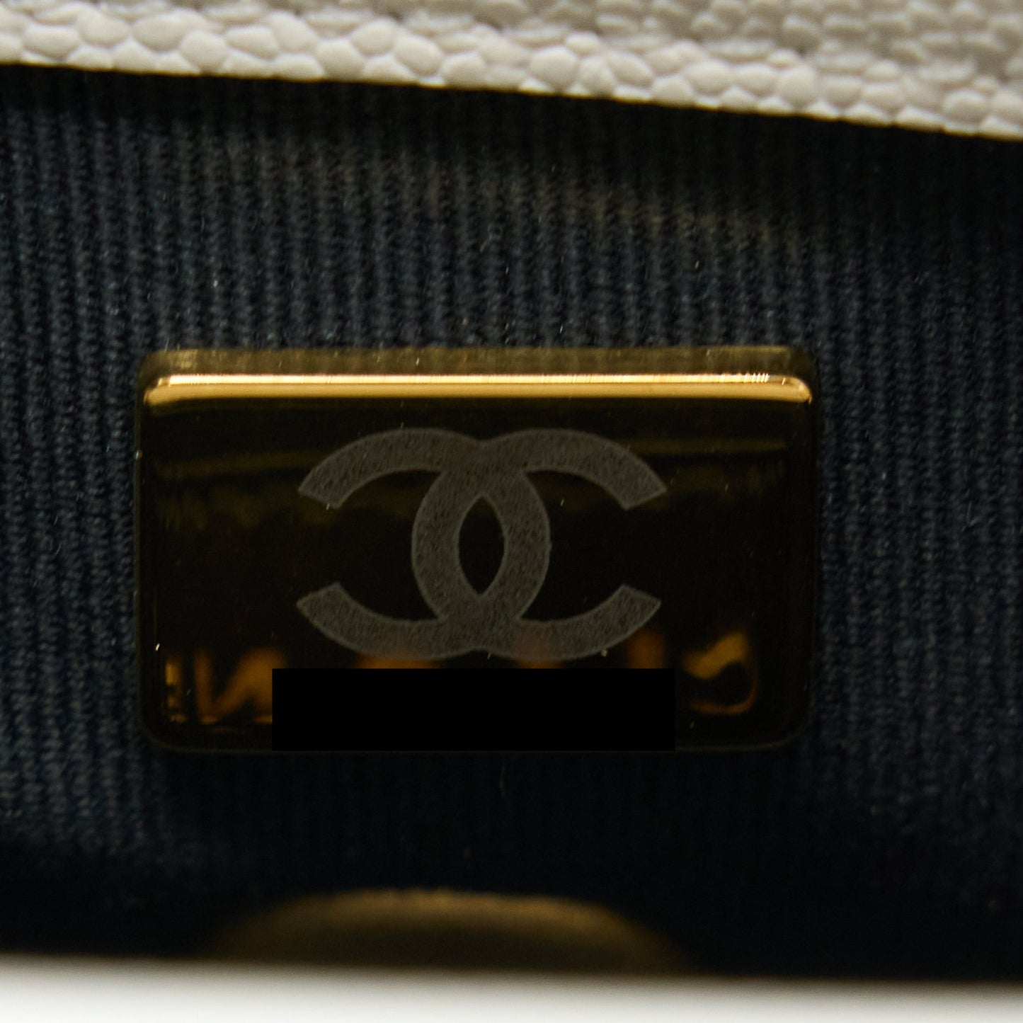 Chanel 22A Small Flap Bag Caviar White With (Microchip)