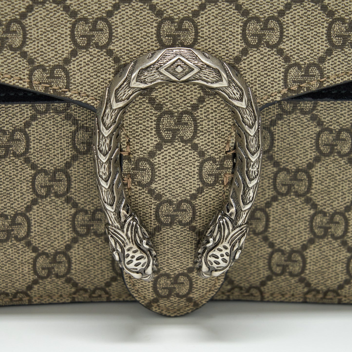 Gucci Dionysus GG Shoulder Bag GG Supreme Canvas / Black SHW