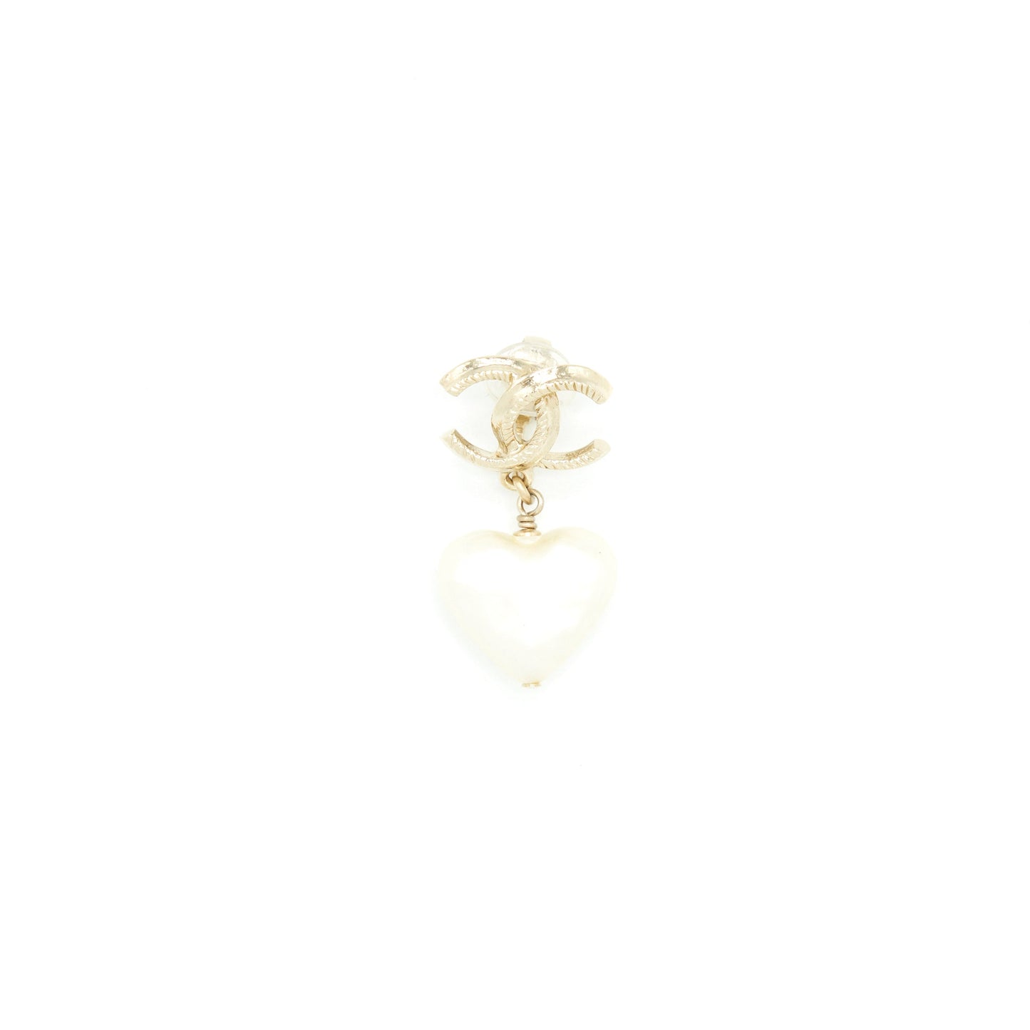Chanel CC And Heart Earclips L
