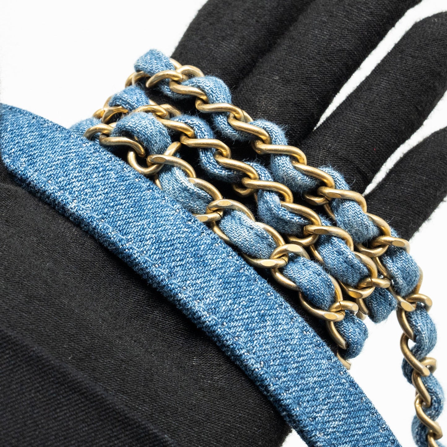 Chanel 22P Flap bag denim blue (microchip)
