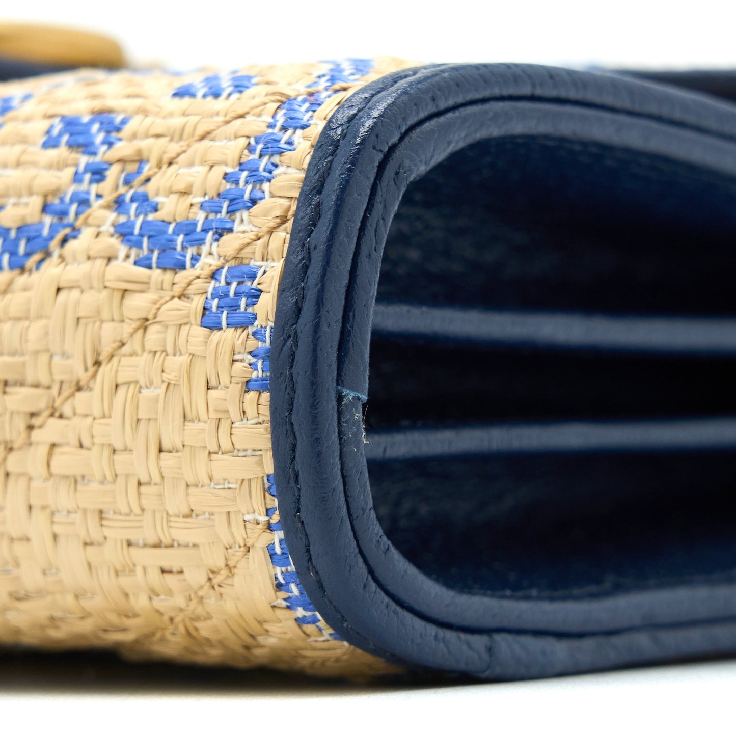 Gucci GG Marmont Flap Bag Matelasse Raffia Blue/Multicolour Brushed