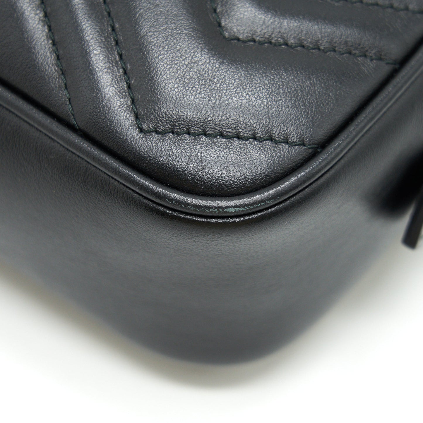 GUCCI MARMONT CAMERA BAG BLACK