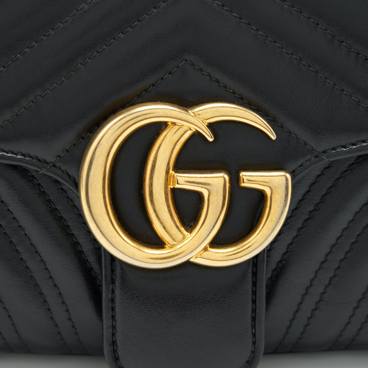 Gucci Small GG Marmont Bag Black