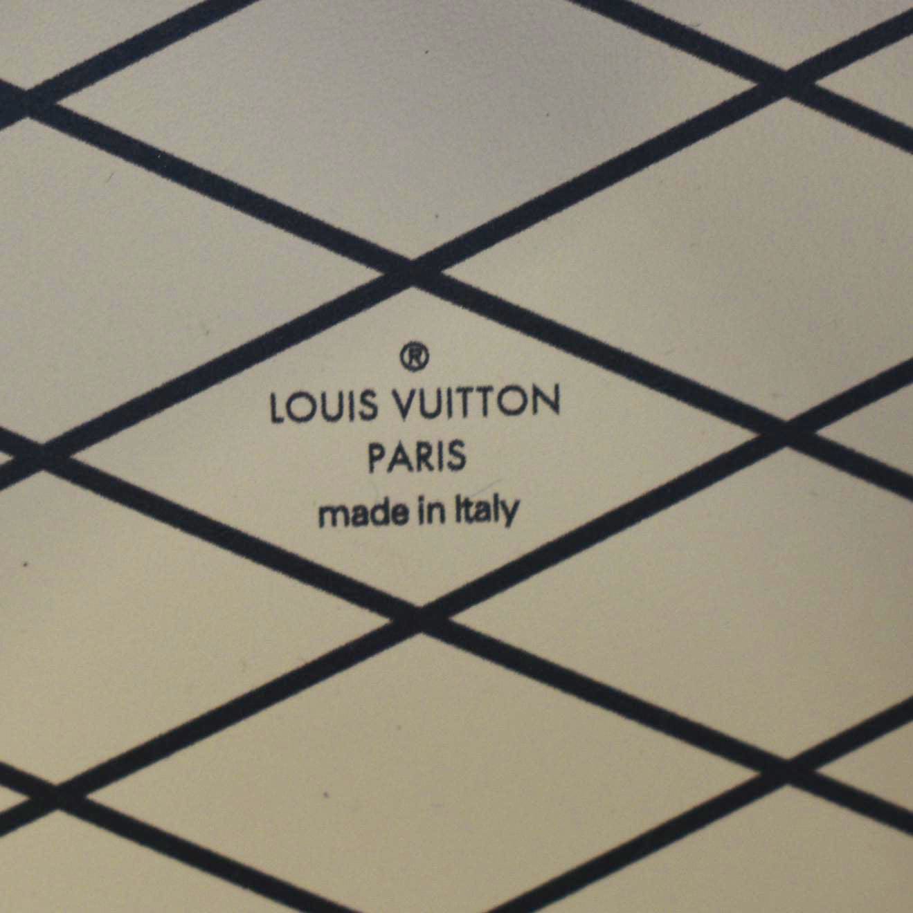 LOUIS VUITTON Boite Chapeau Souple Mini Monogram Vernis Shoulder Bag Black