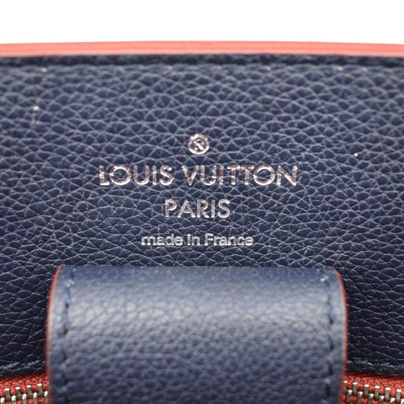 LOUIS VUITTON Lockme Braided Leather Shoulder Bucket Bag Navy