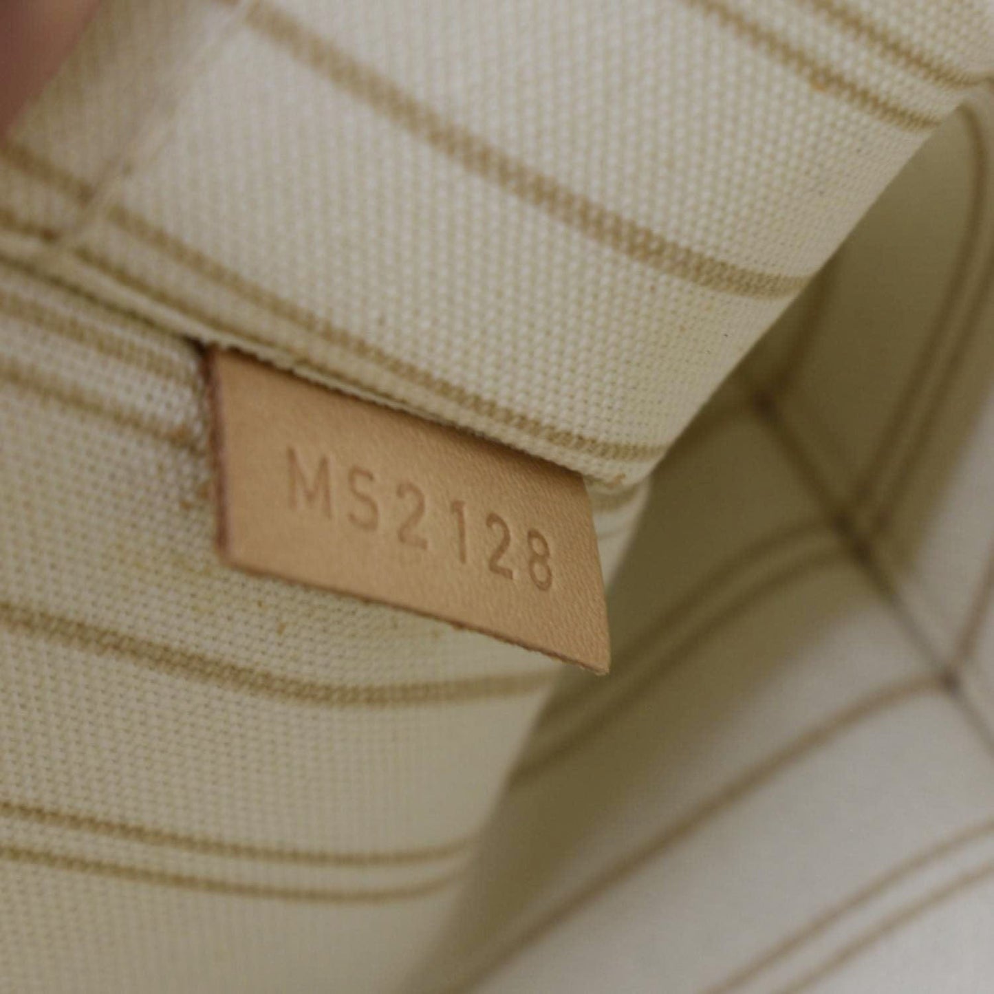 LOUIS VUITTON Wristlet Pochette Damier Azur Pouch White