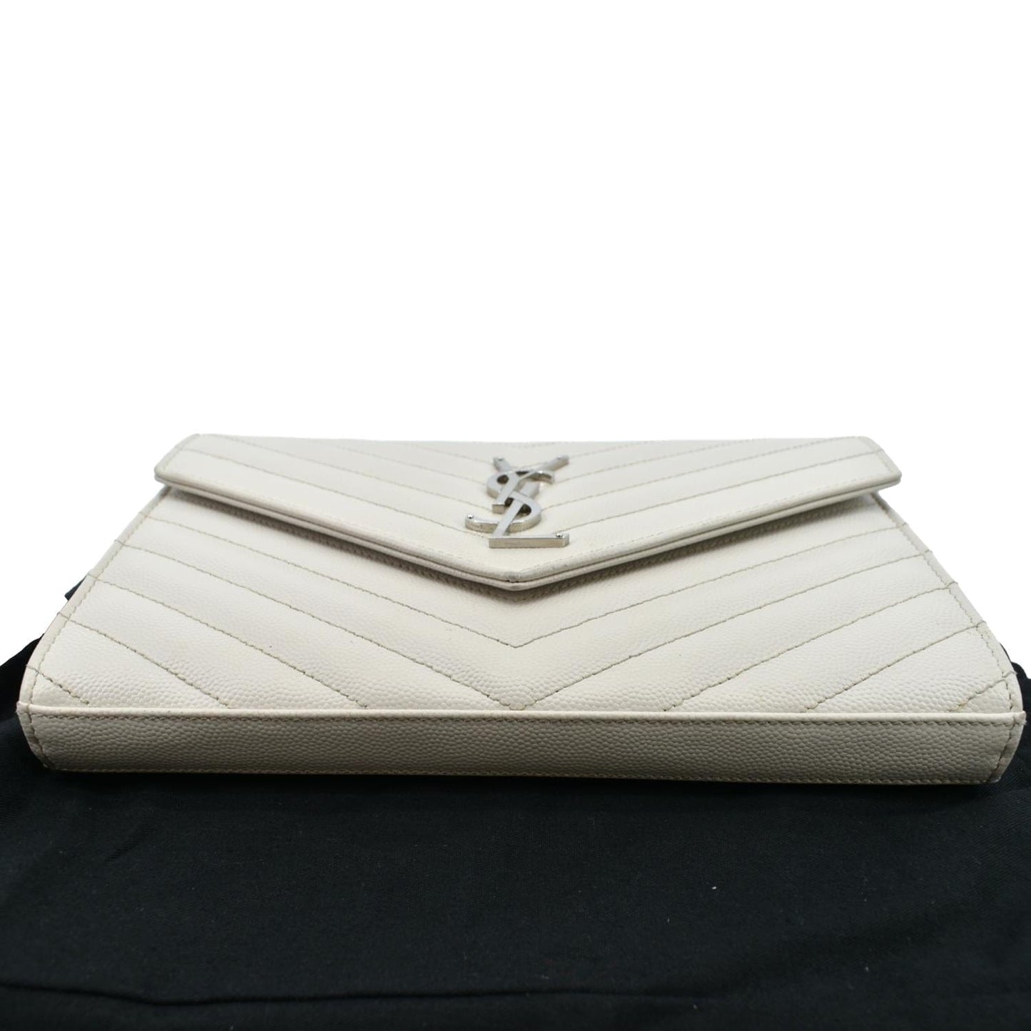 YVES SAINT LAURENT Grain De Poudre Envelope Chain Bag White