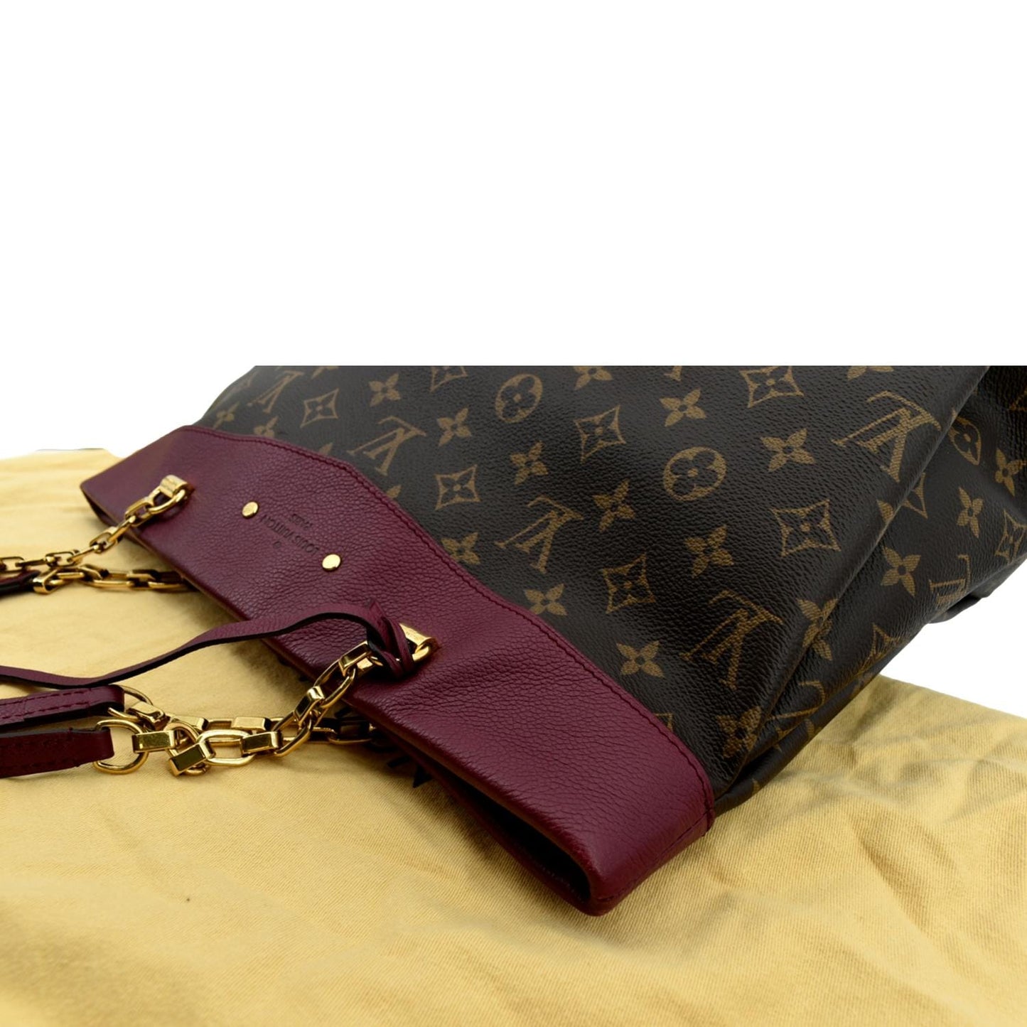 LOUIS VUITTON Pallas Shopper Chain Monogram Canvas Shoulder Bag Brown