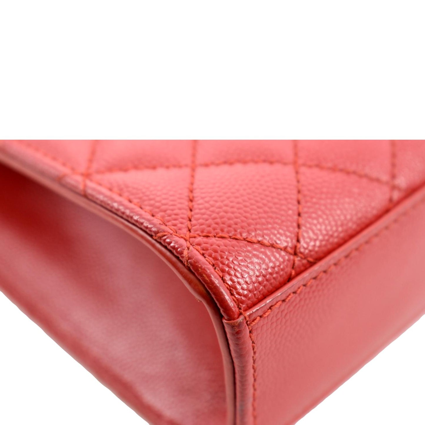 YVES SAINT LAURENT Envelope Flap Matelasse Leather Shoulder Bag Red