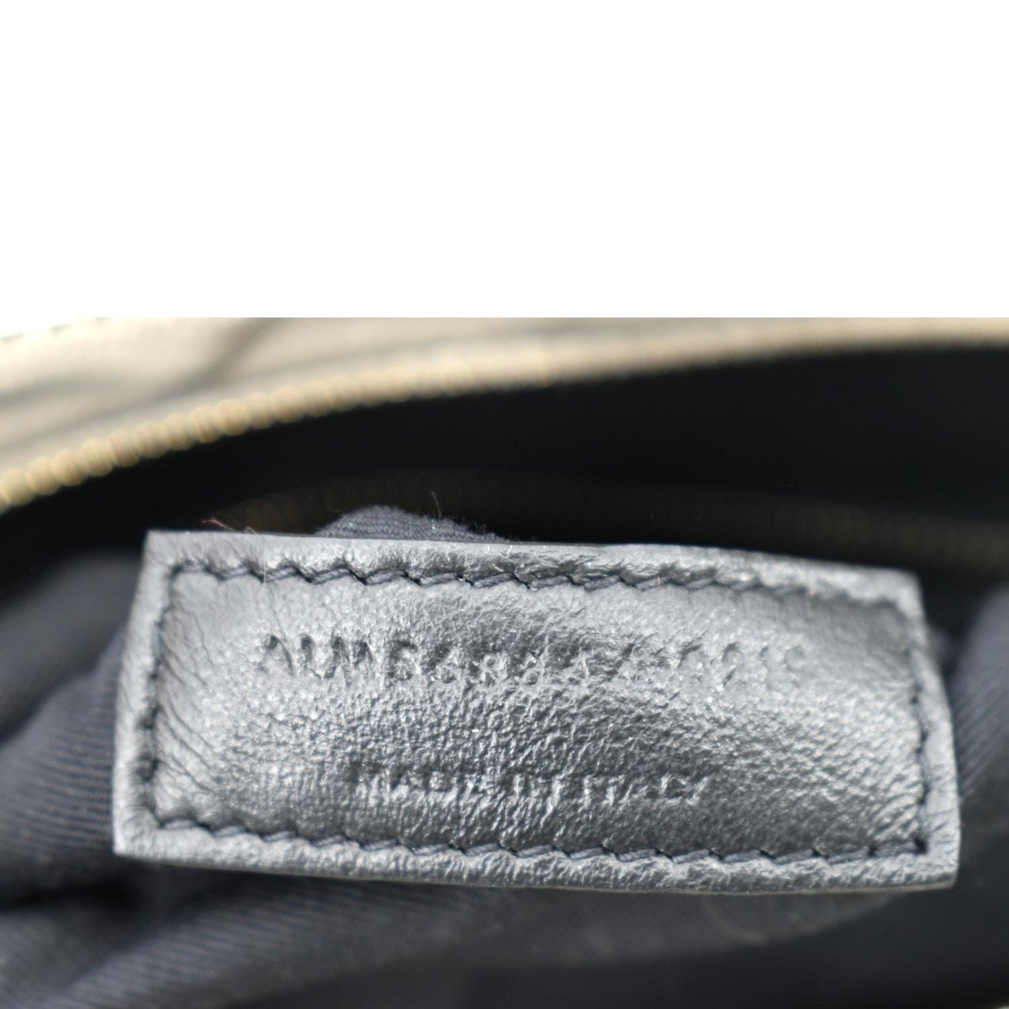 YVES SAINT LAURENT Tribeca Medium Grain De Poudre Leather Shoulder Bag White