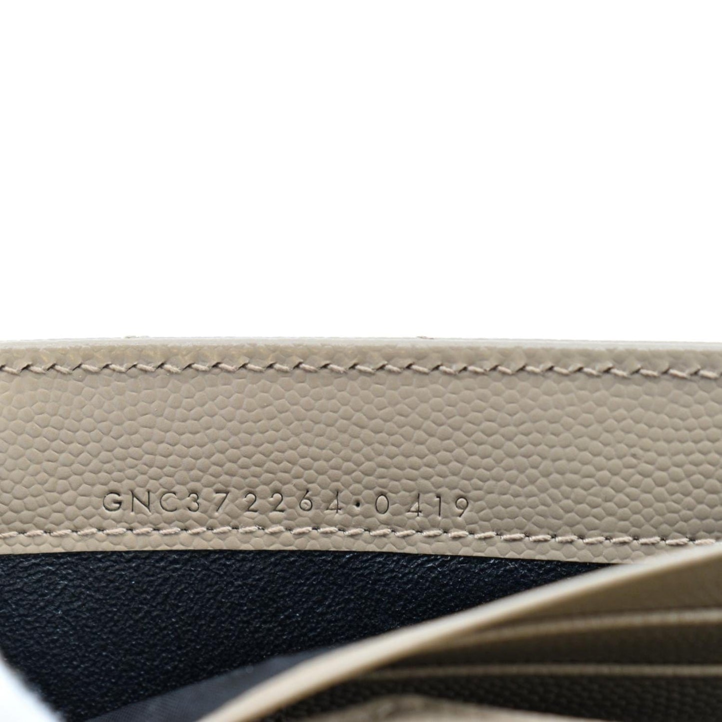 YVES SAINT LAURENT Monogram Grain De Poudre Wallet Beige