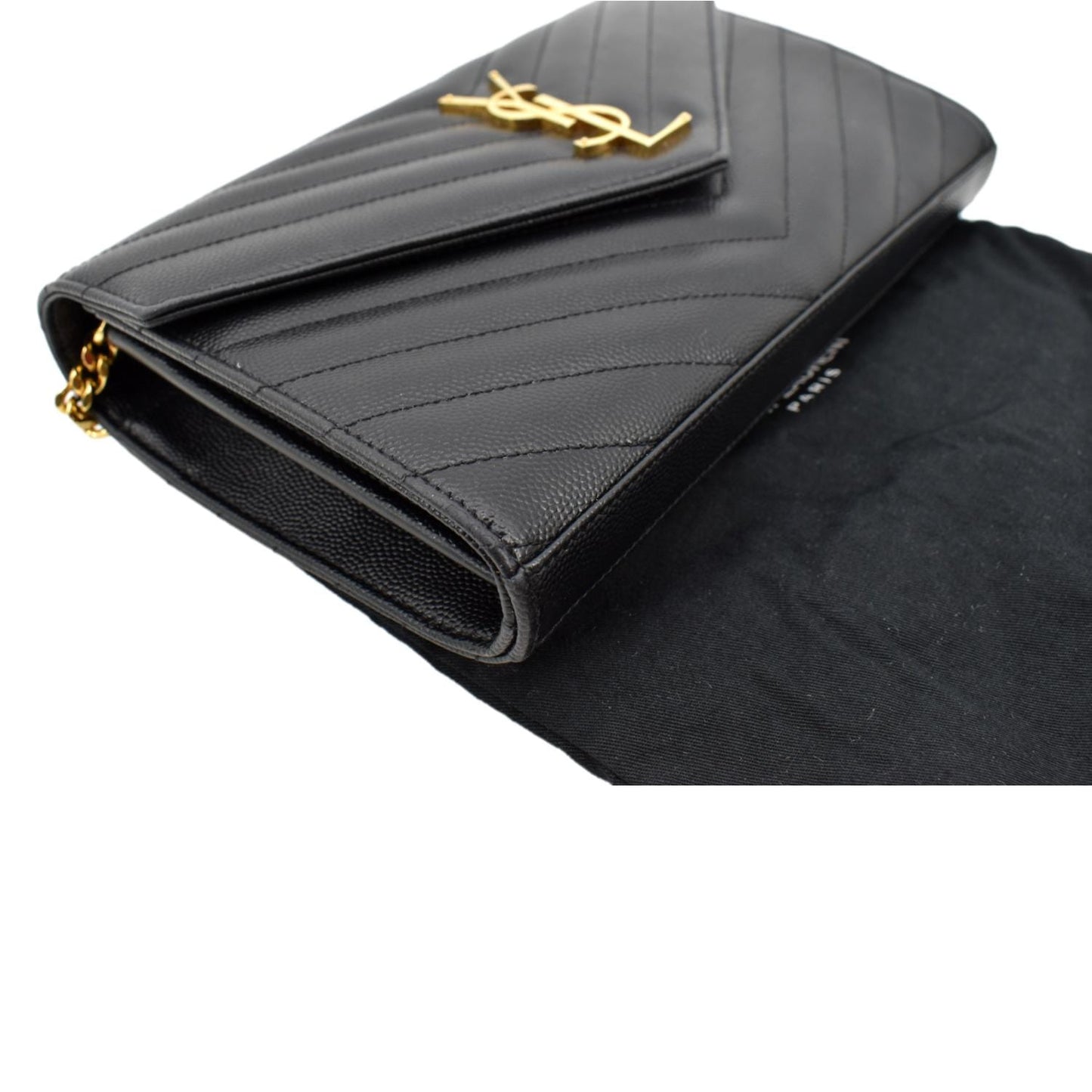 YVES SAINT LAURENT Chevron Grain De Poudre Envelope Chain Bag Black