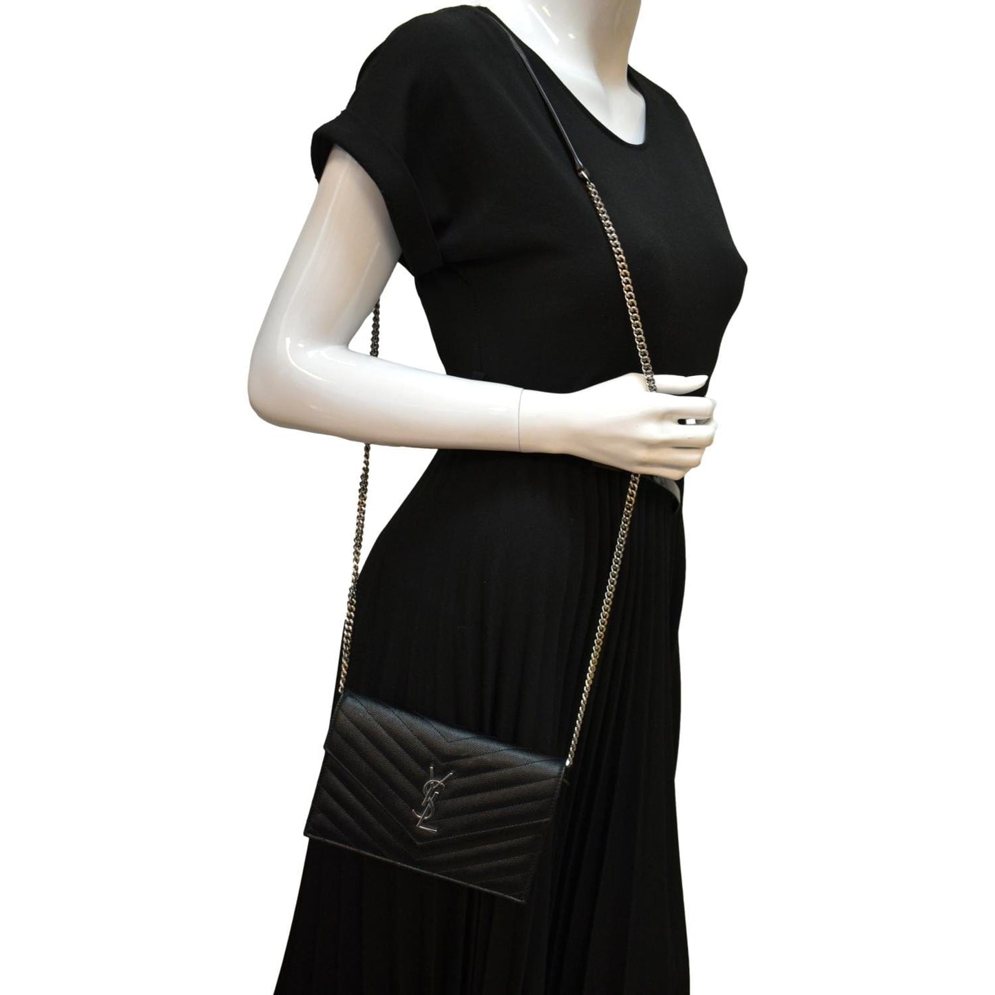 YVES SAINT LAURENT Cassandre Grain De Poudre Crossbody Chain Bag Black