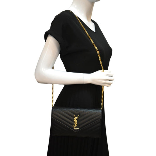YVES SAINT LAURENT Chevron Grain De Poudre Envelope Chain Bag Black - Sold