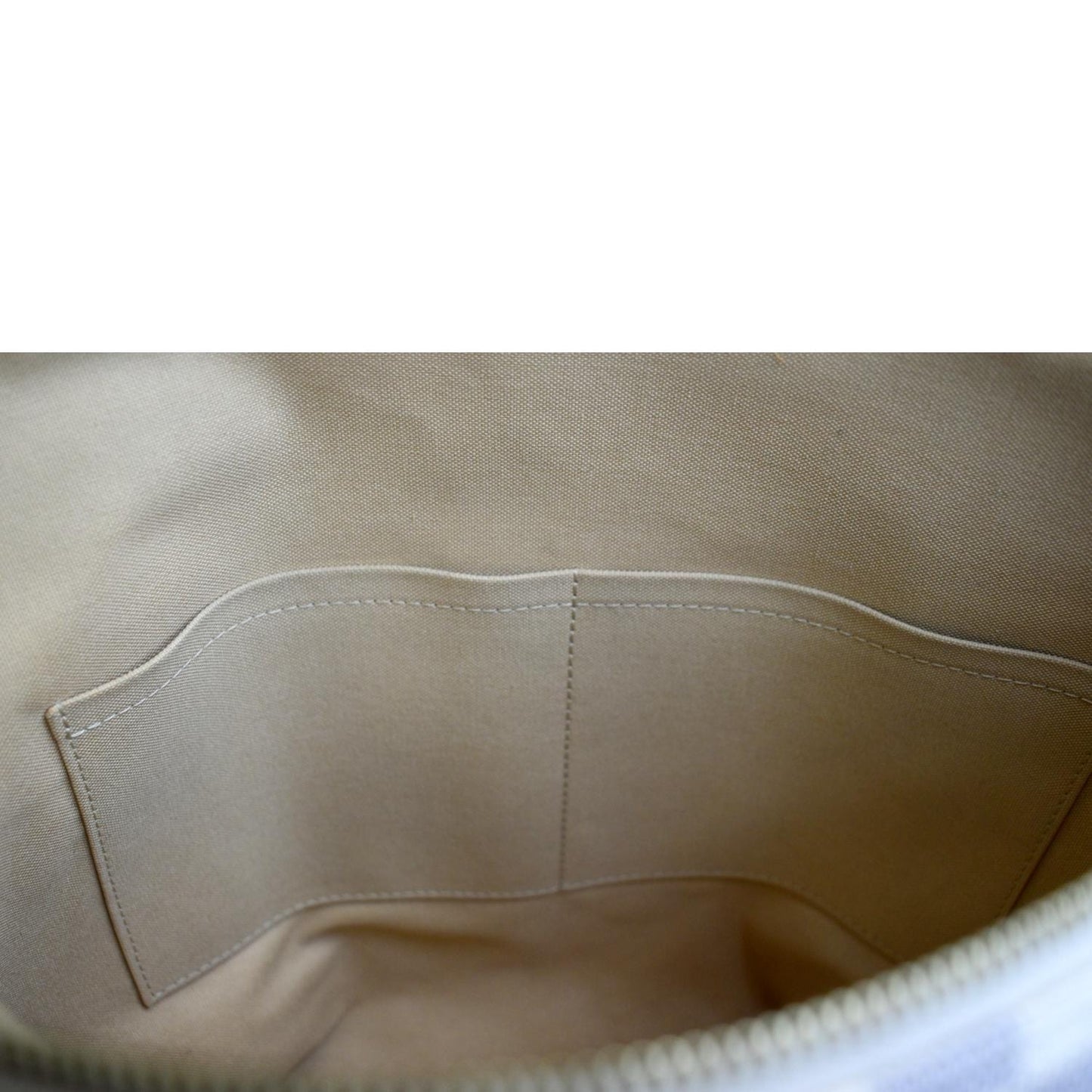 LOUIS VUITTON Totally GM Damier Azur Shoulder Bag White