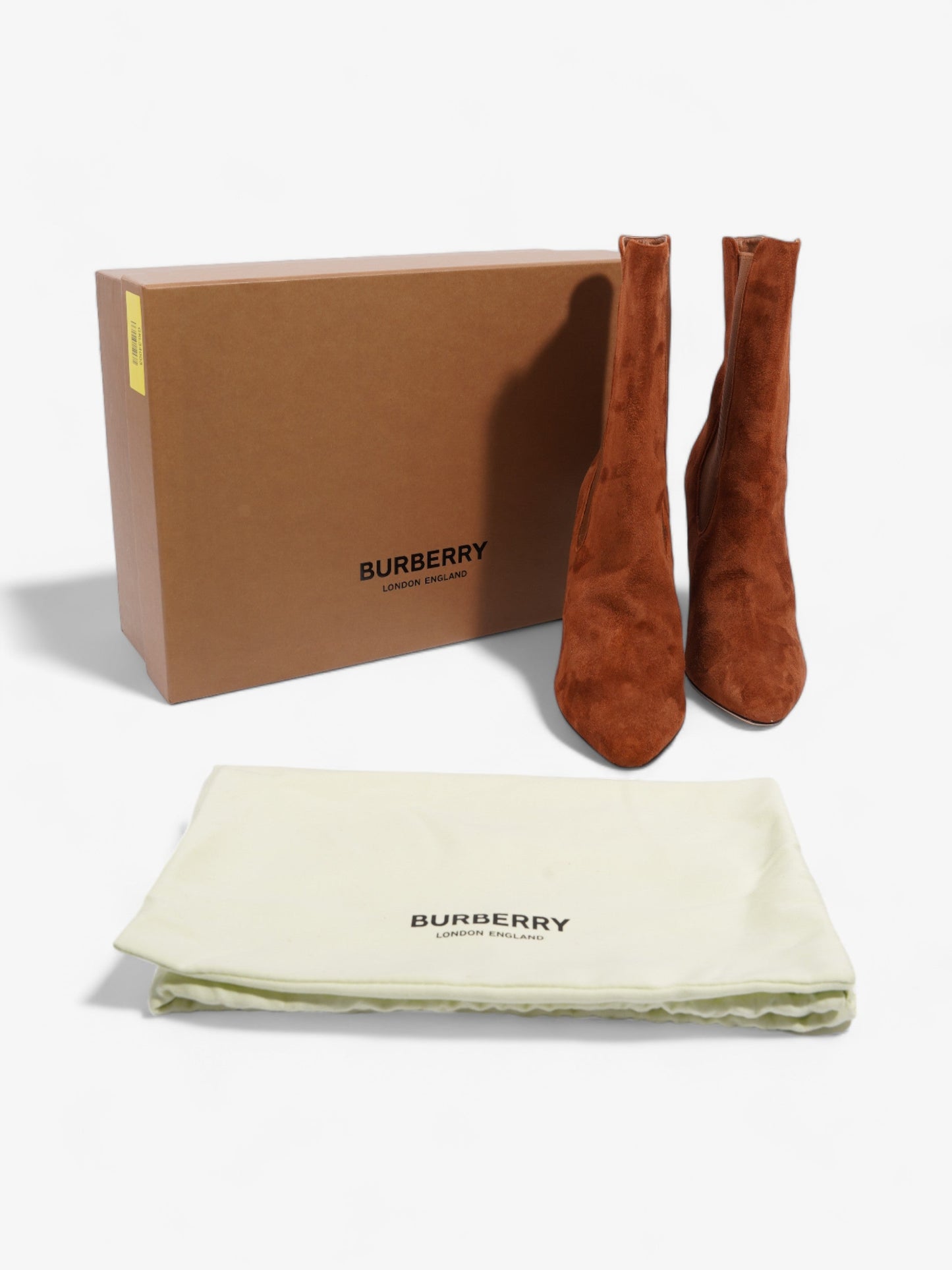 Burberry Kenley D-ring Boots 100 Brown Suede EU 40 UK 7