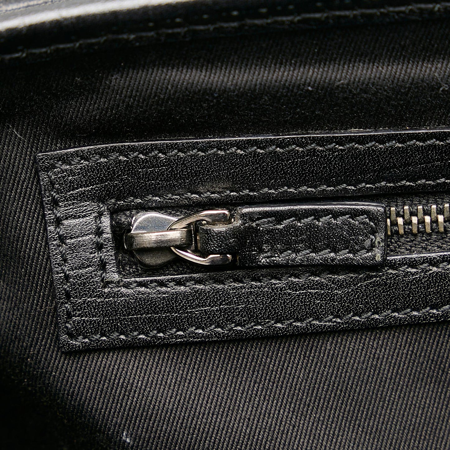 Gucci GG Canvas Bamboo Bullet Shoulder Bag (SHG-CXnDa1)