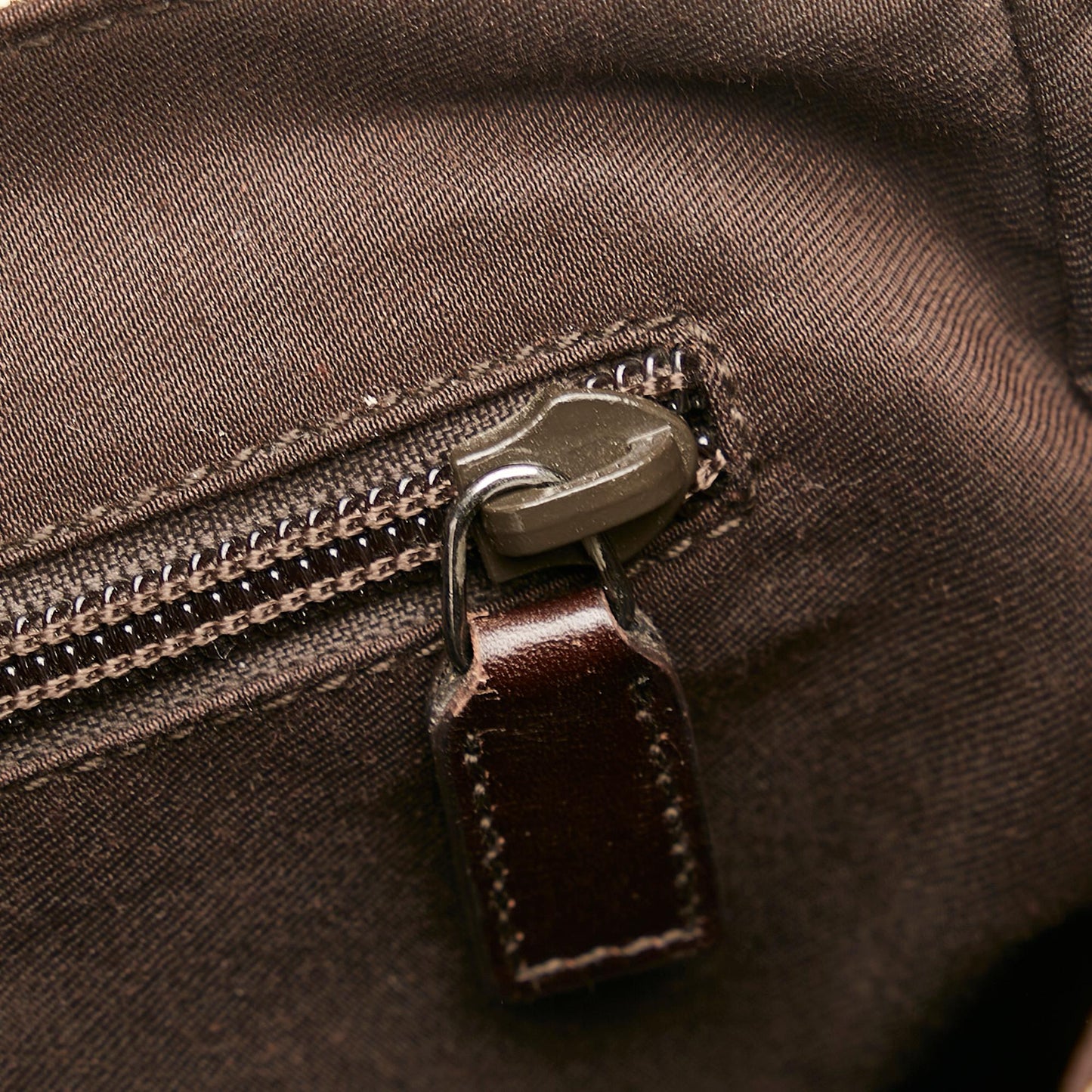 Gucci GG Canvas Belt Flap Messenger (SHG-gesAaY)