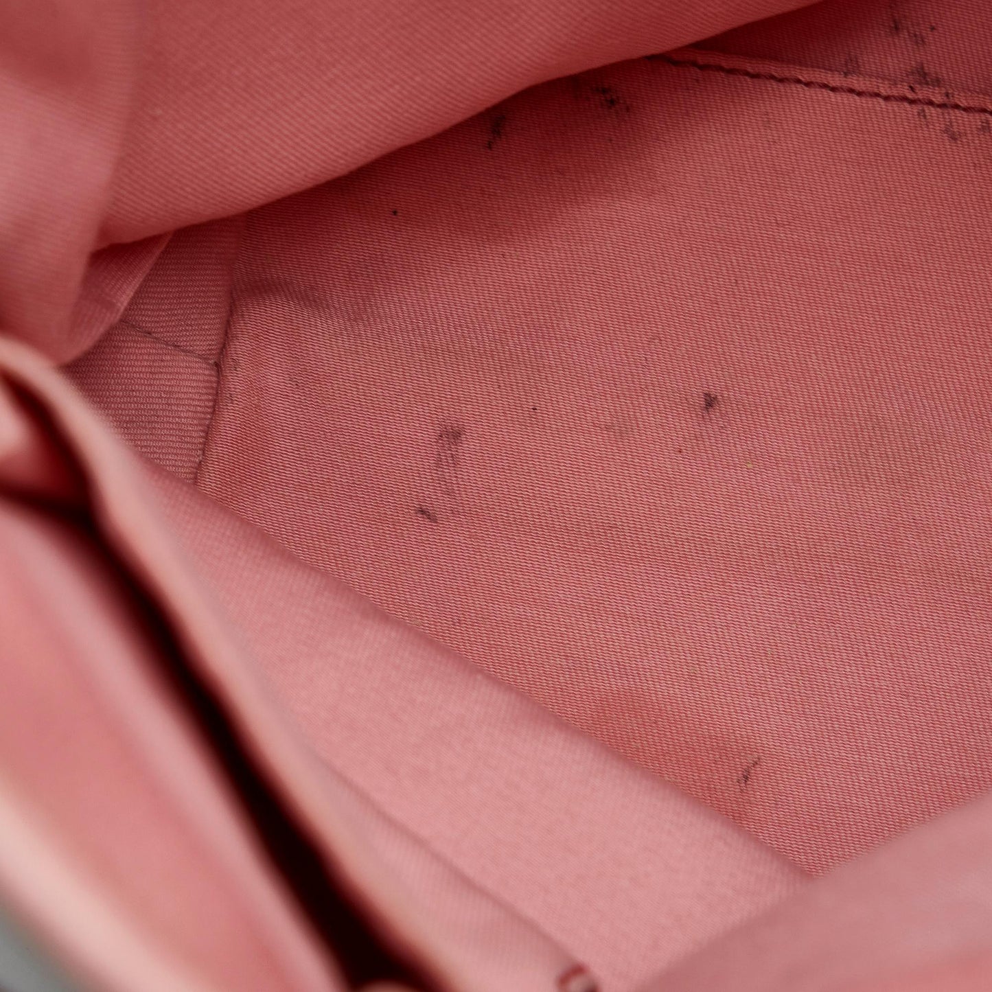 Gucci GG Canvas Eclipse Tote (SHG-Yam187)