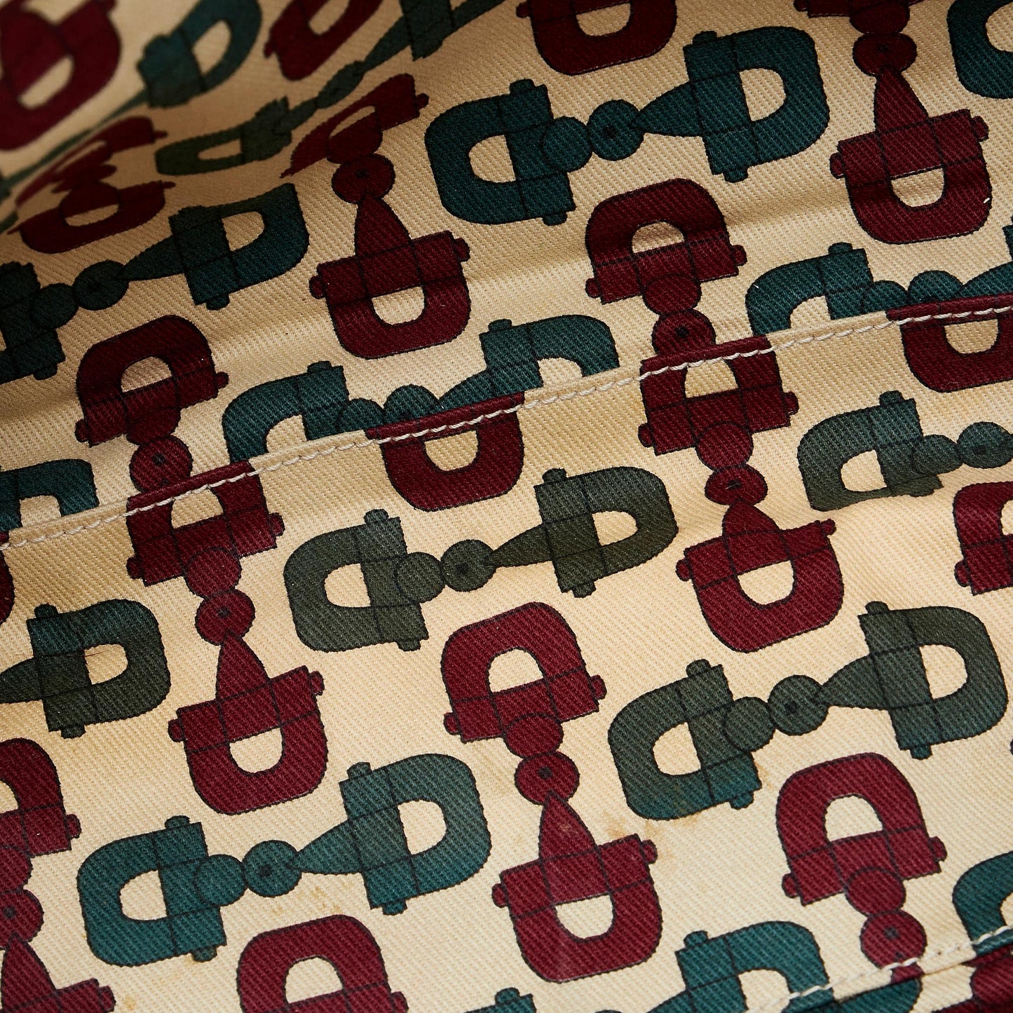 Gucci GG Canvas Jolicoeur Tote (SHG-KVNUBE)