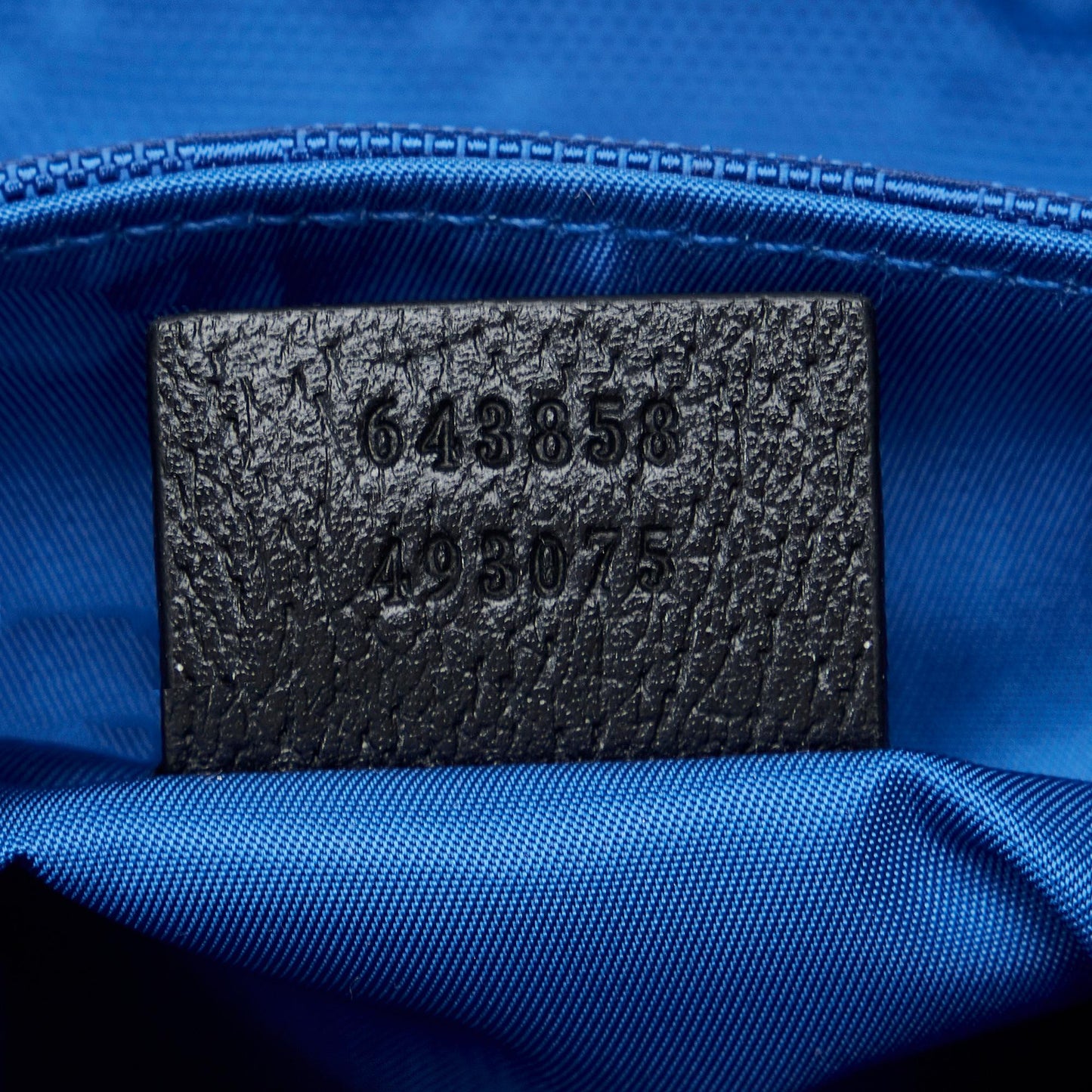 Gucci GG Econyl Off The Grid Messenger Bag (SHG-nlvVGQ)