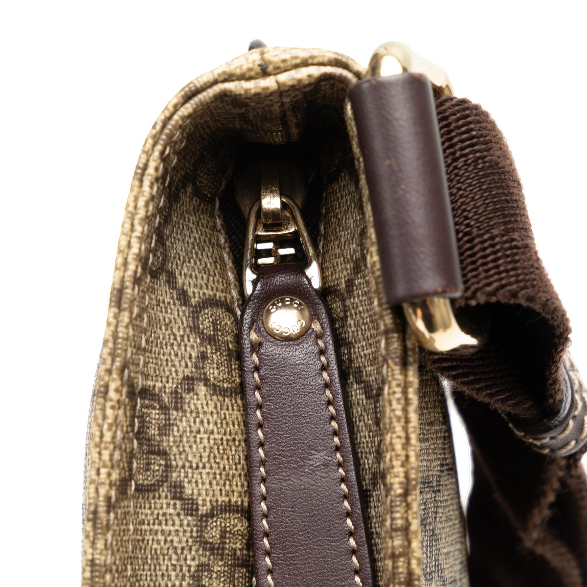 Gucci GG Supreme Crossbody Bag (SHG-7iiJry)