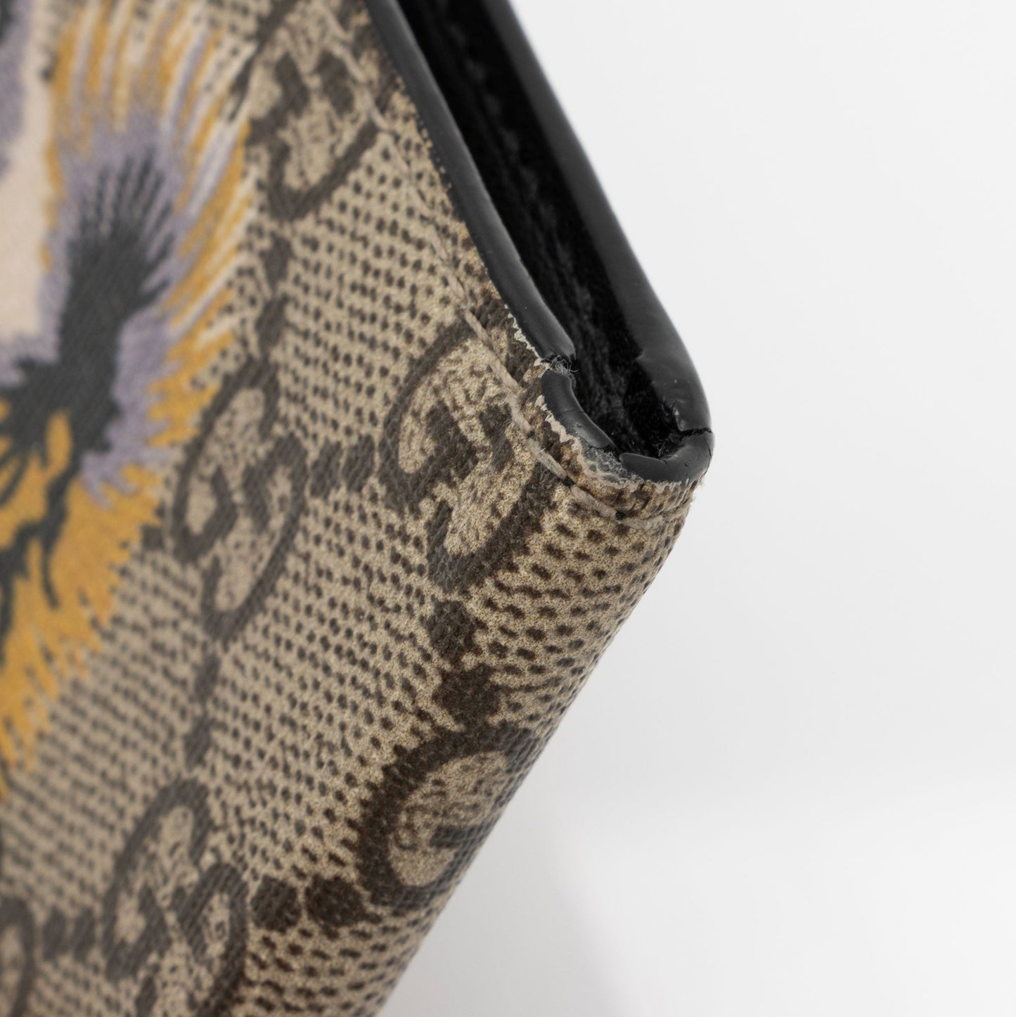 Gucci GG Supreme Tiger Small Bi-Fold Wallet (SHF-yhq0A1)