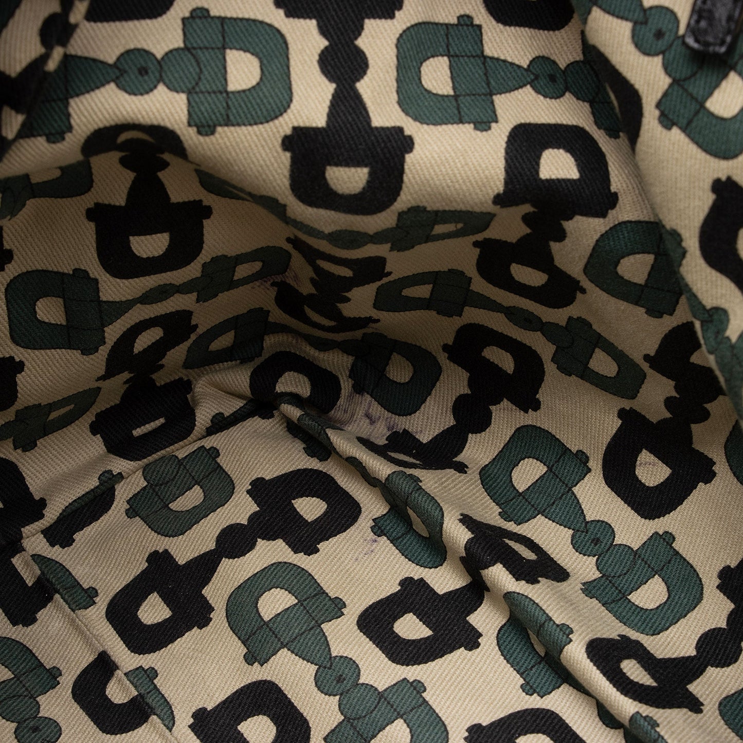 Gucci Leather Signoria Medium Tote (SHF-i1L2KK)