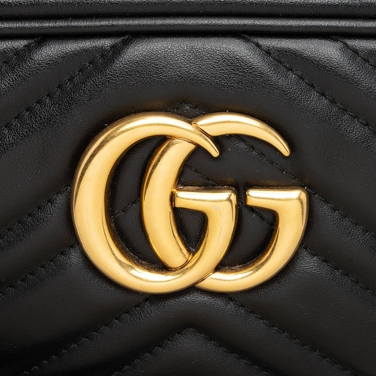 Gucci Matelasse Leather GG Marmont Small Shoulder Bag (SHF-P3q3Nl)