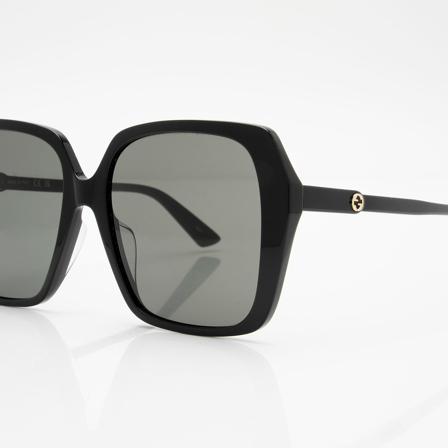 Gucci Oversized GG Sunglasses